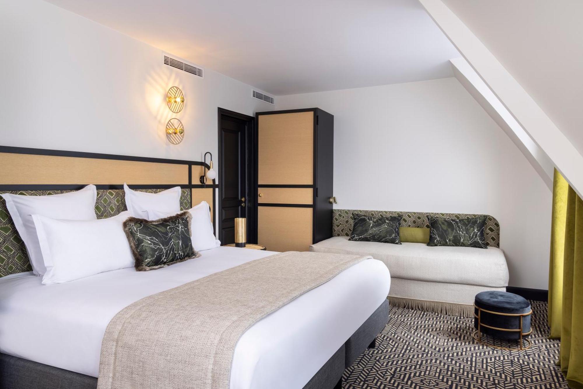 Deluxe Room,1273912663:JPEG