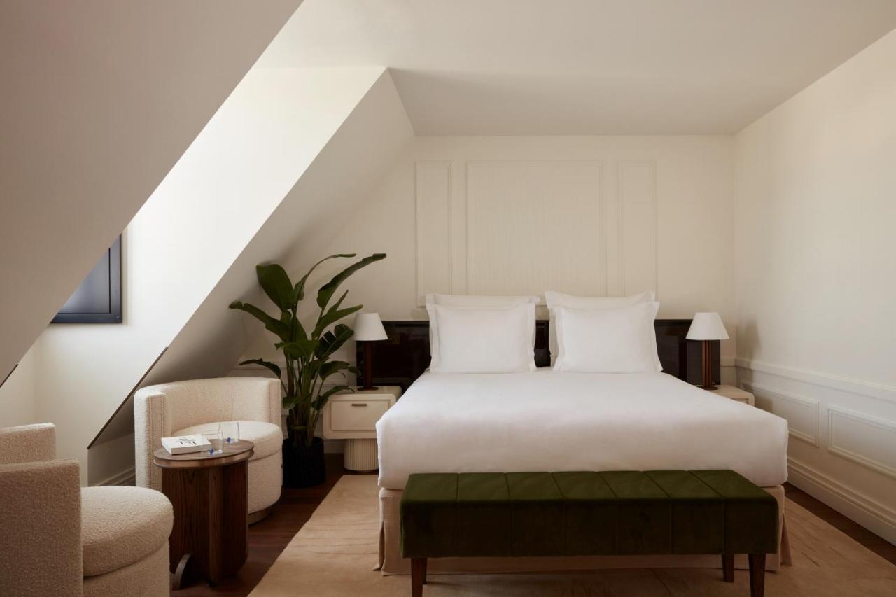 Prestige Room
