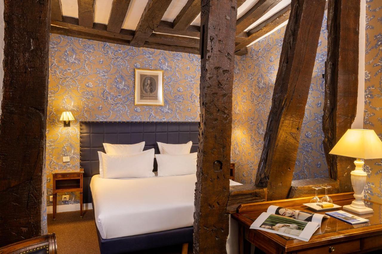 Deluxe  Double or Twin Room