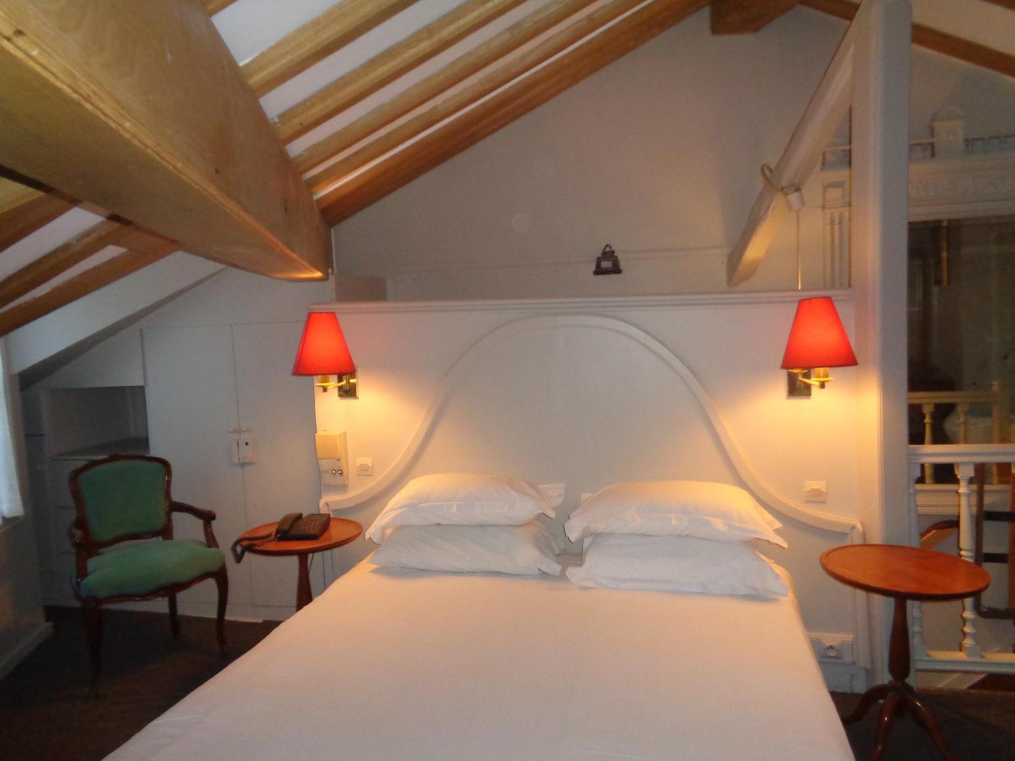 Superior Double Room View on Notre-Dame