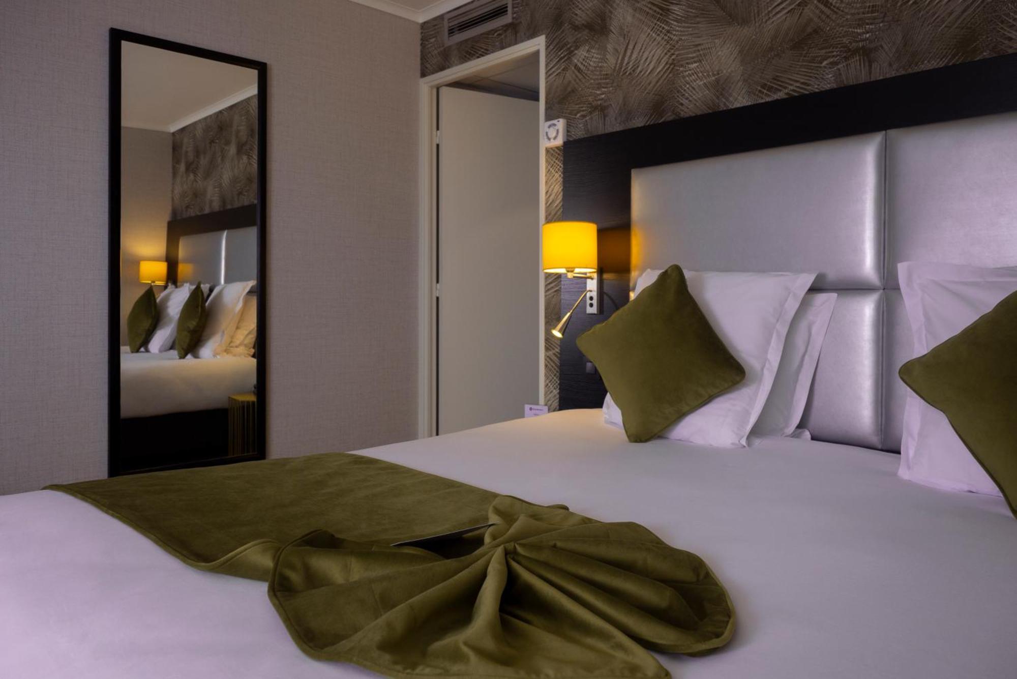 Standard Twin or Double Room Sofa bed