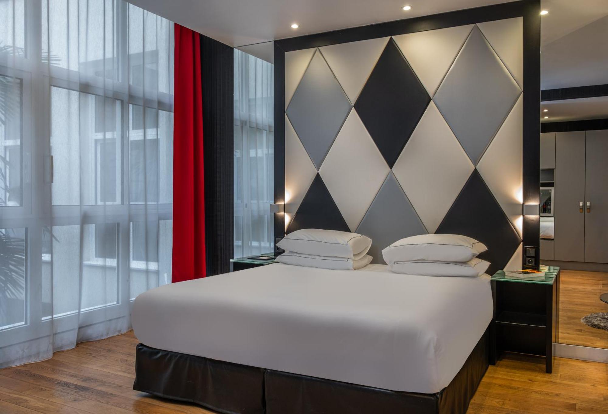 Deluxe Double or Twin Room,1613411604:JPEG