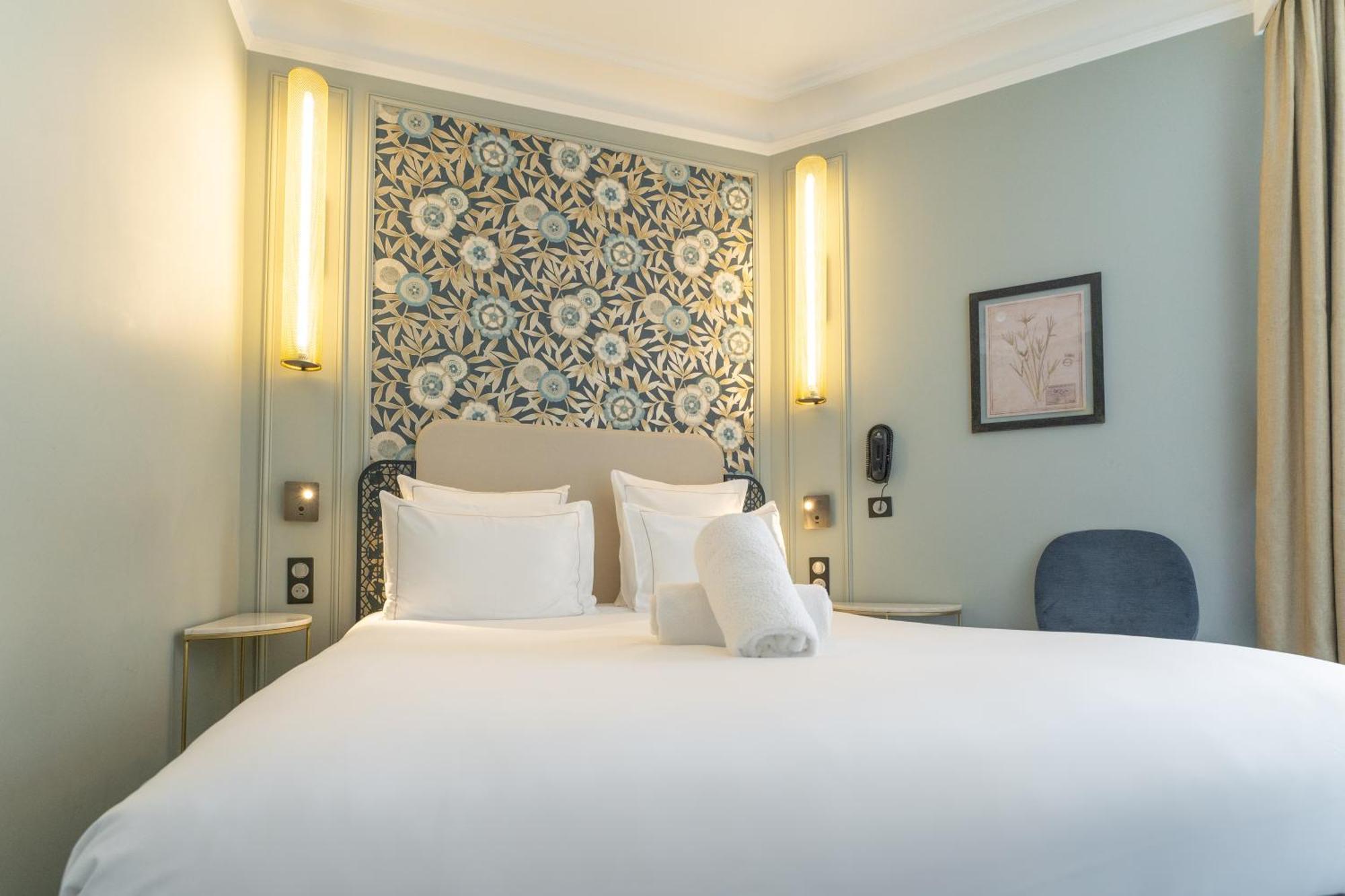 Triple Deluxe Room,1640368286:JPEG