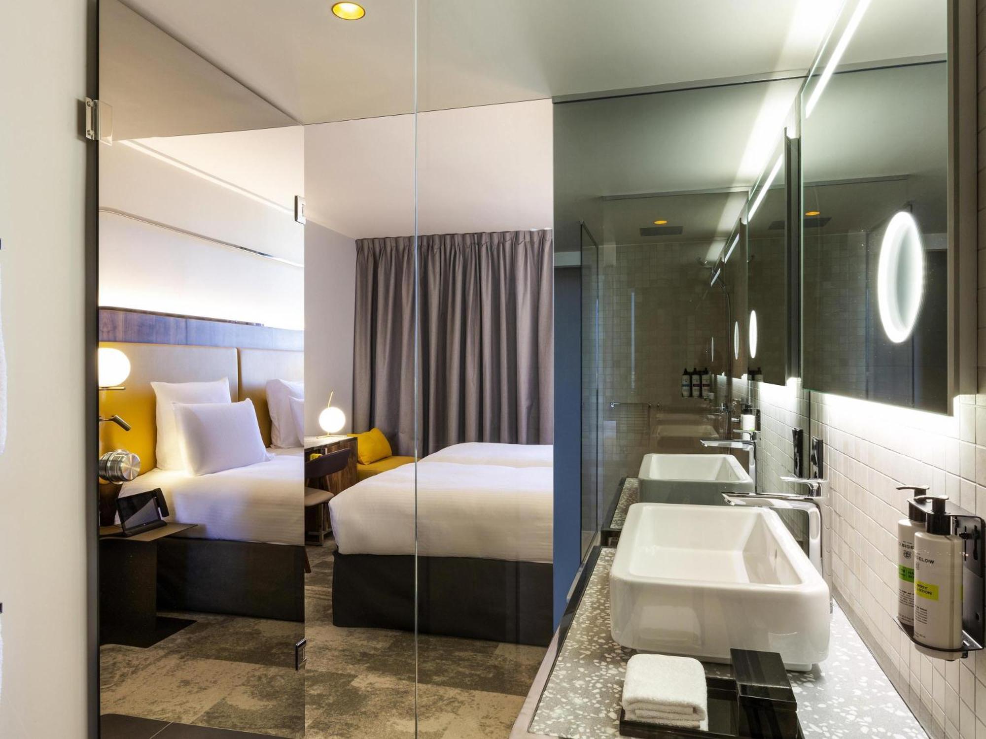 Deluxe Twin Room View