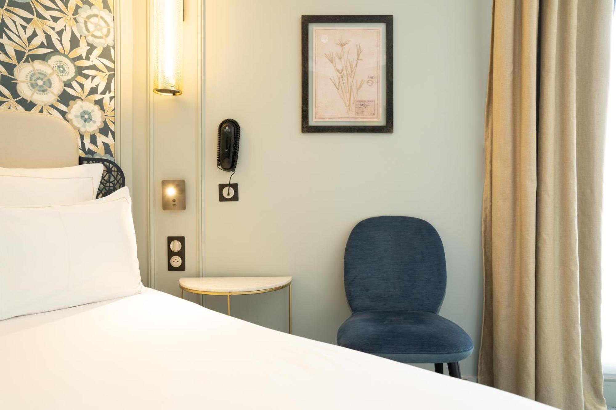 Triple Deluxe Room