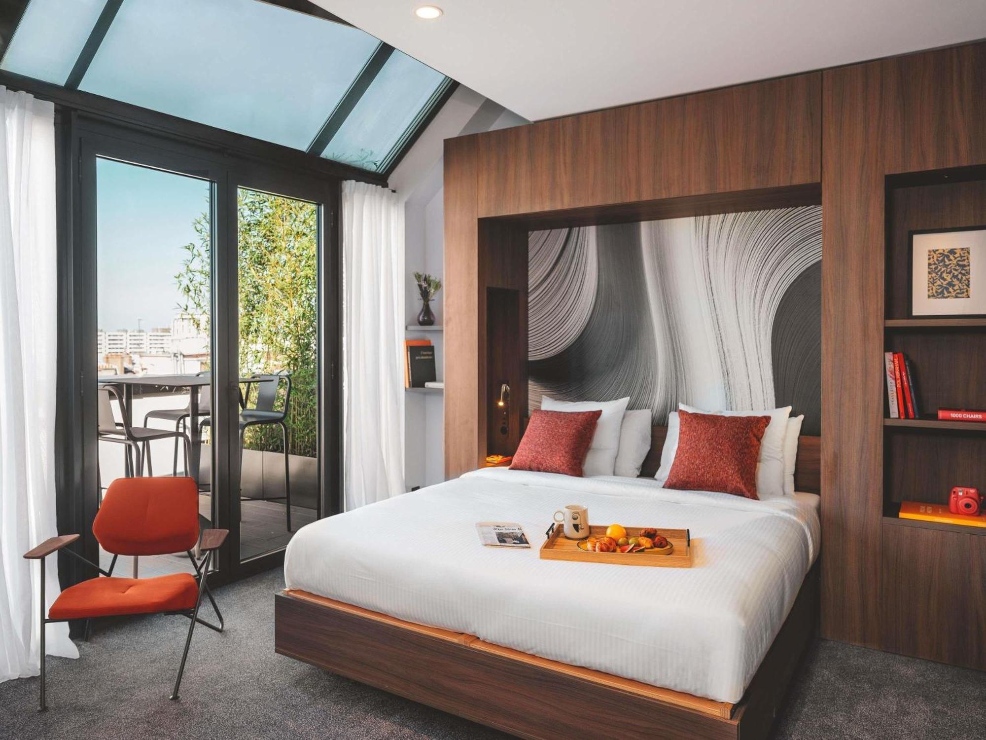 Superior Suite One Double Bed View of Eiffel To wer,1772887000:JPEG