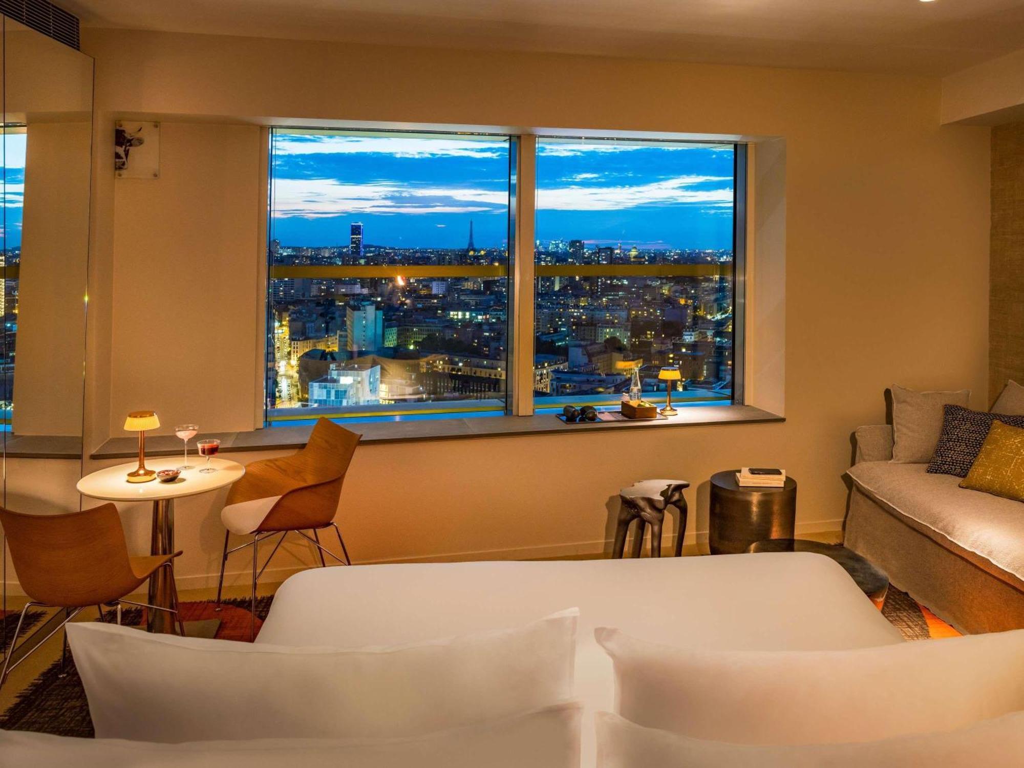 Junior King Suite City Eiffel Tower View View