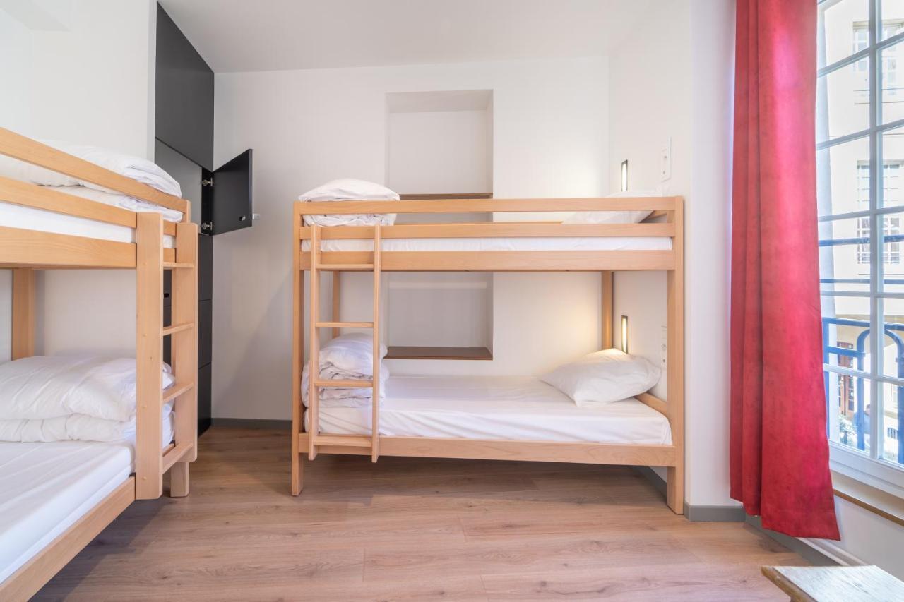 Quadruple Room,1352590885:JPEG