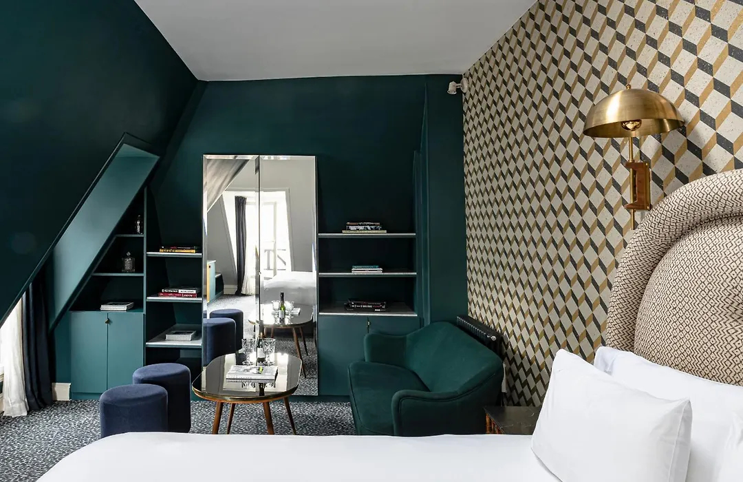 Grand Pigalle Experimental-1