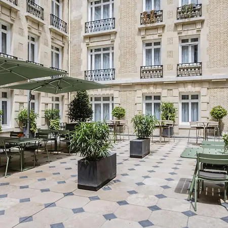 Fraser Suites Le Claridge Champs-Elysees-3