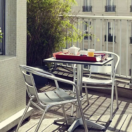 Hotel Relais De Lyon By Malone-3