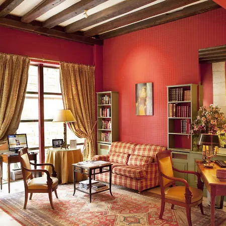 Relais Du Louvre-3
