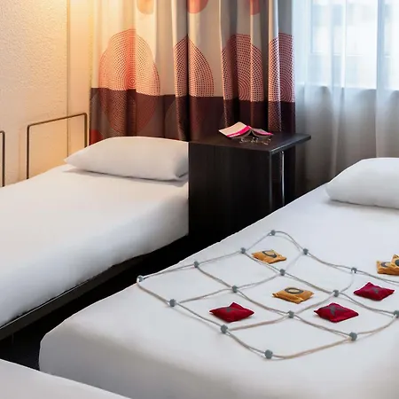 Novotel Paris 17-3