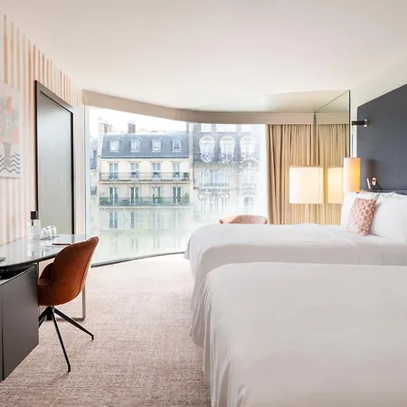 Renaissance Paris Arc De Triomphe Hotel-3